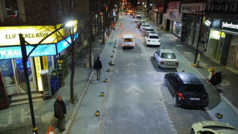 Emirdağ sokakları yeni görünümüne kavuşuyor