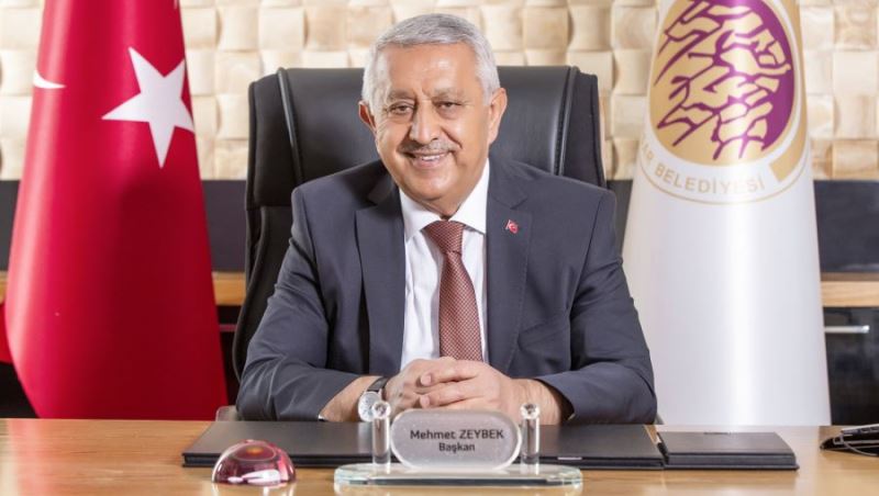 Başkan Zeybek; 
