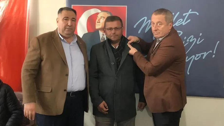 Belediye Meclis Üyesi Kaya Parti Değiştirdi