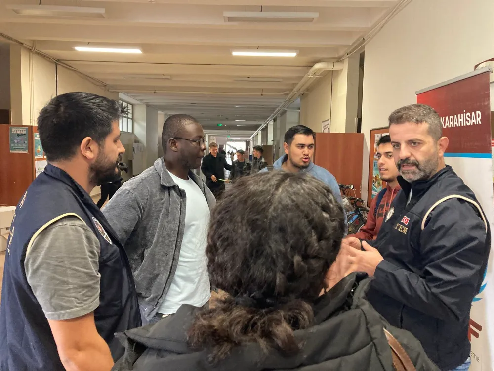 Afyonkarahisar’da 17 Bin Öğrenciye “El Ele Güvenli Geleceğe” Eğitimi Verildi