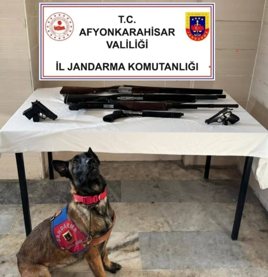 Afyonkarahisar Jandarması’ndan Düğünlerde Silah Atmaya Karşı Sıkı Denetim