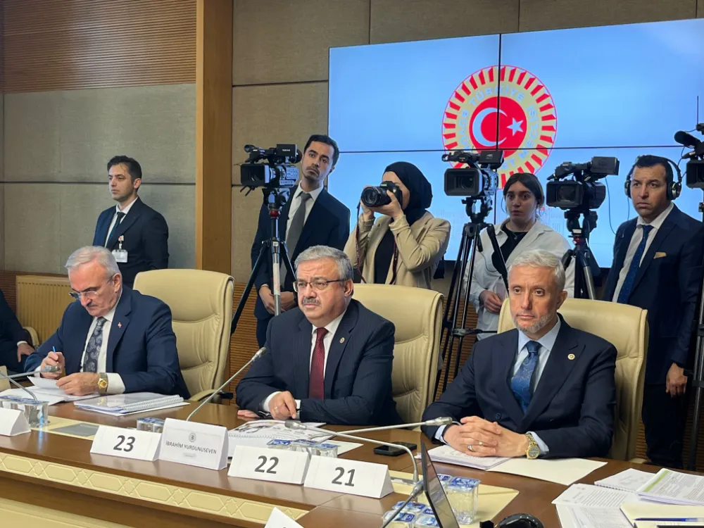 Milletvekili Yurdunuseven, Karayolları Trafik Kanun Teklifi Hakkında Bilgi Verdi 