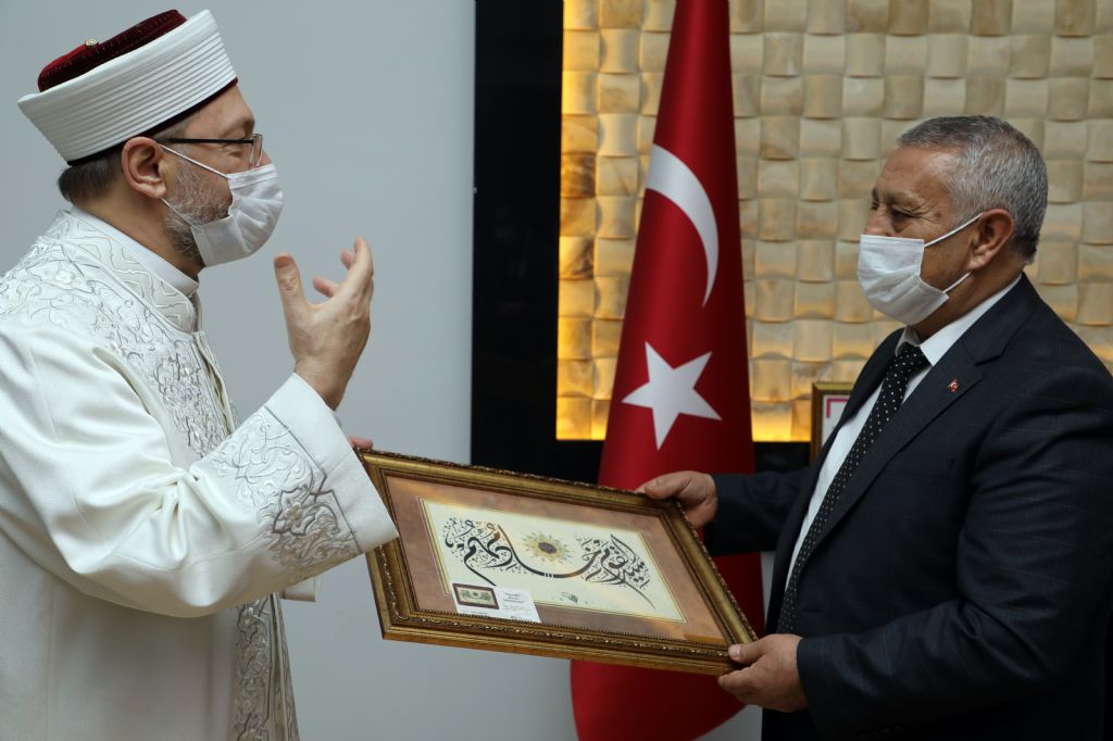 DİYANET İŞLERİ BAŞKANI PROF. DR. ALİ ERBAŞ´TAN BELEDİYEMİZE ZİYARET