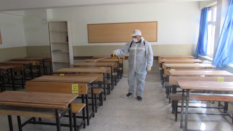 Okullar Sandıklı’da yüz yüze eğitime hazır