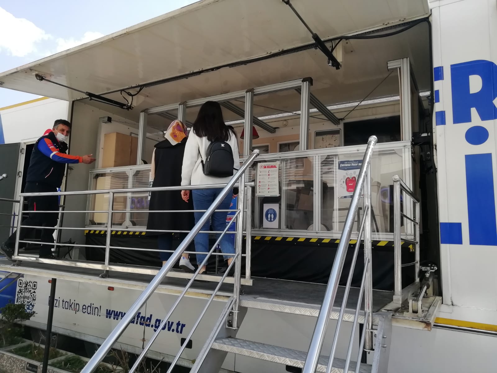 Deprem Similasyon Tır’ı Afyonkarahisar’da