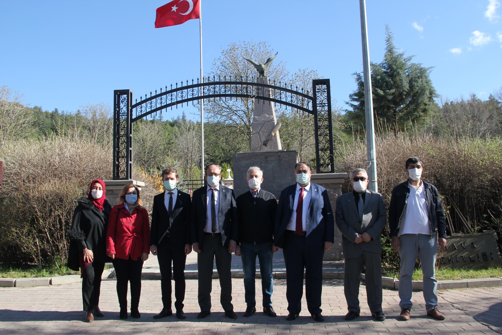 Mısırlıoğlu; “Şehitlerimiz ve yakınları bizim en değerlimiz”