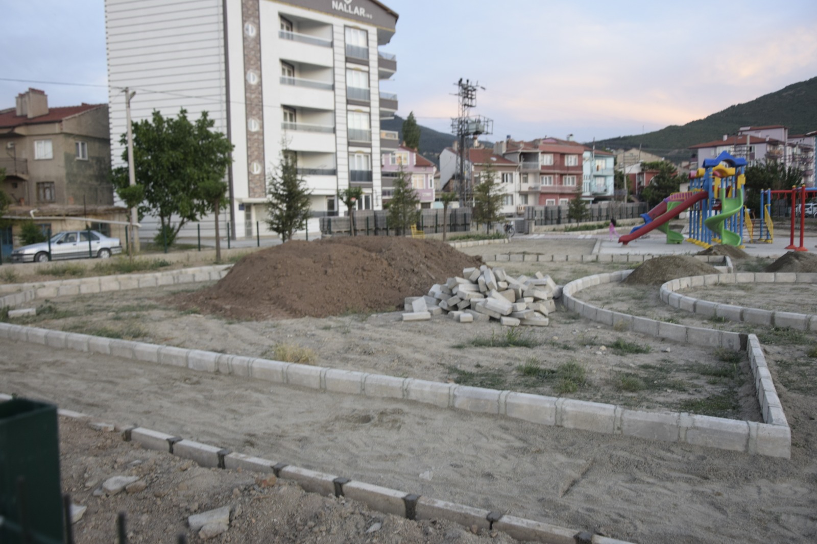 Çay’da her şey çocuklar için