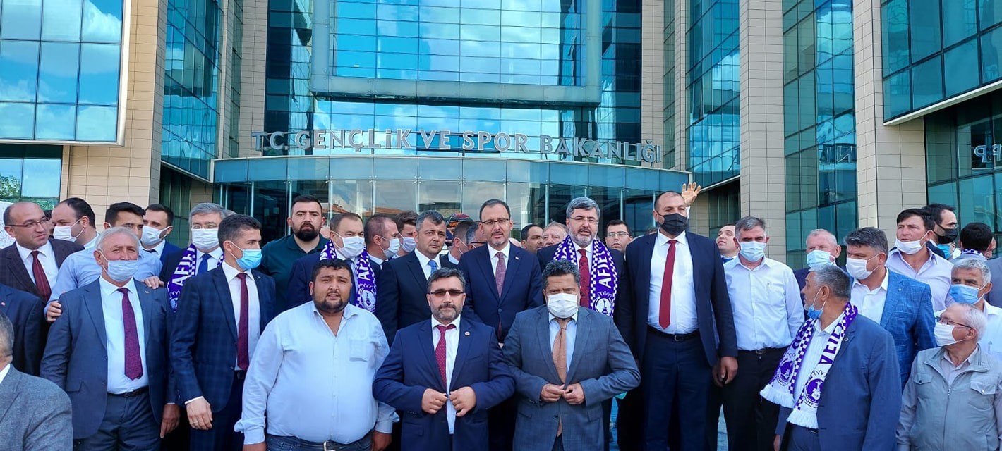 Bakan Kasapoğlu´ndan Emirdağ´a yatırım yağmuru