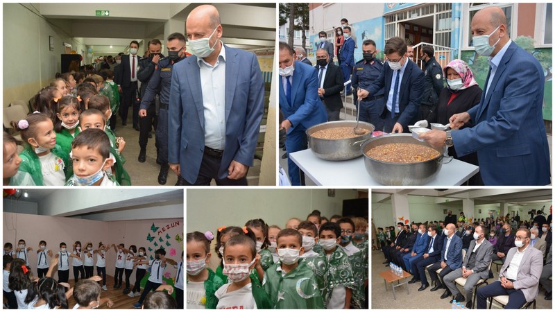 Başkan Bozkurt 2021-2022 Eğitim Öğretim yılı açılış törenine katıldı