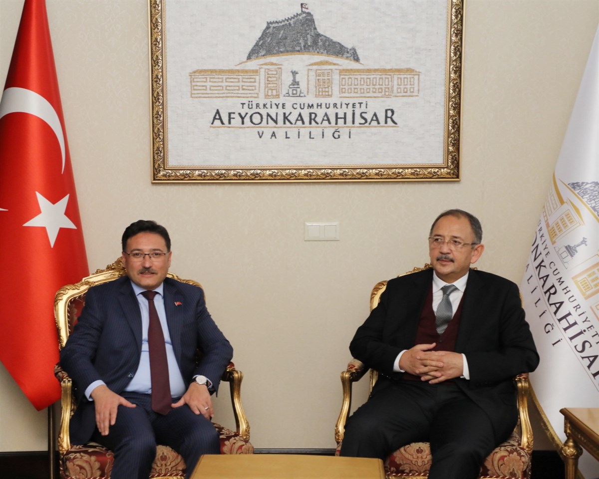 Mehmet Özhaseki Vali Gökmen Çiçek’i ziyaret etti