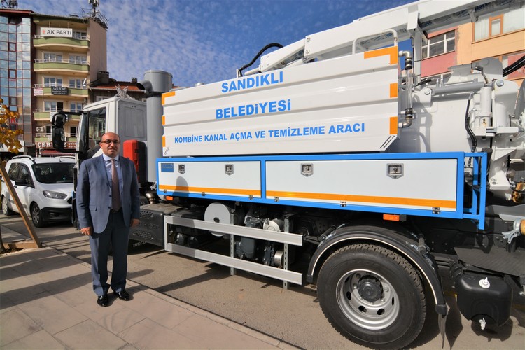 Sandıklı Belediyesi araç filosunu genişletmeye devam ediyor