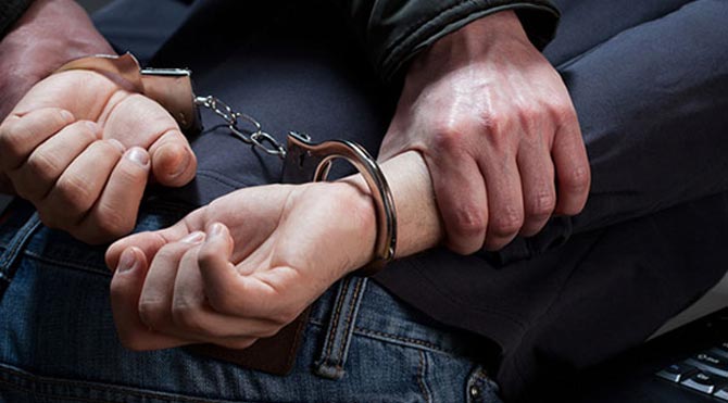 Yağma suçundan 11 yıl araması olan şahıs yakalandı