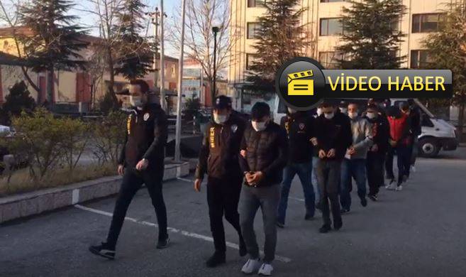 Facebook üzerinden onlarca kişiyi dolandırdılar
