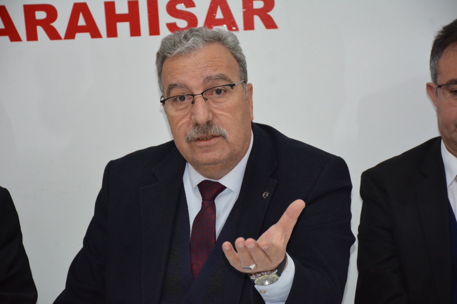 Kocacan: “MHP Teşkilatları olarak, ‘albikere.com’u destekliyoruz”